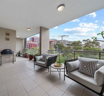 501 / 149 O'Riordan Street, Mascot