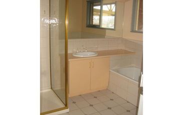 1 Eva Court, Hallam