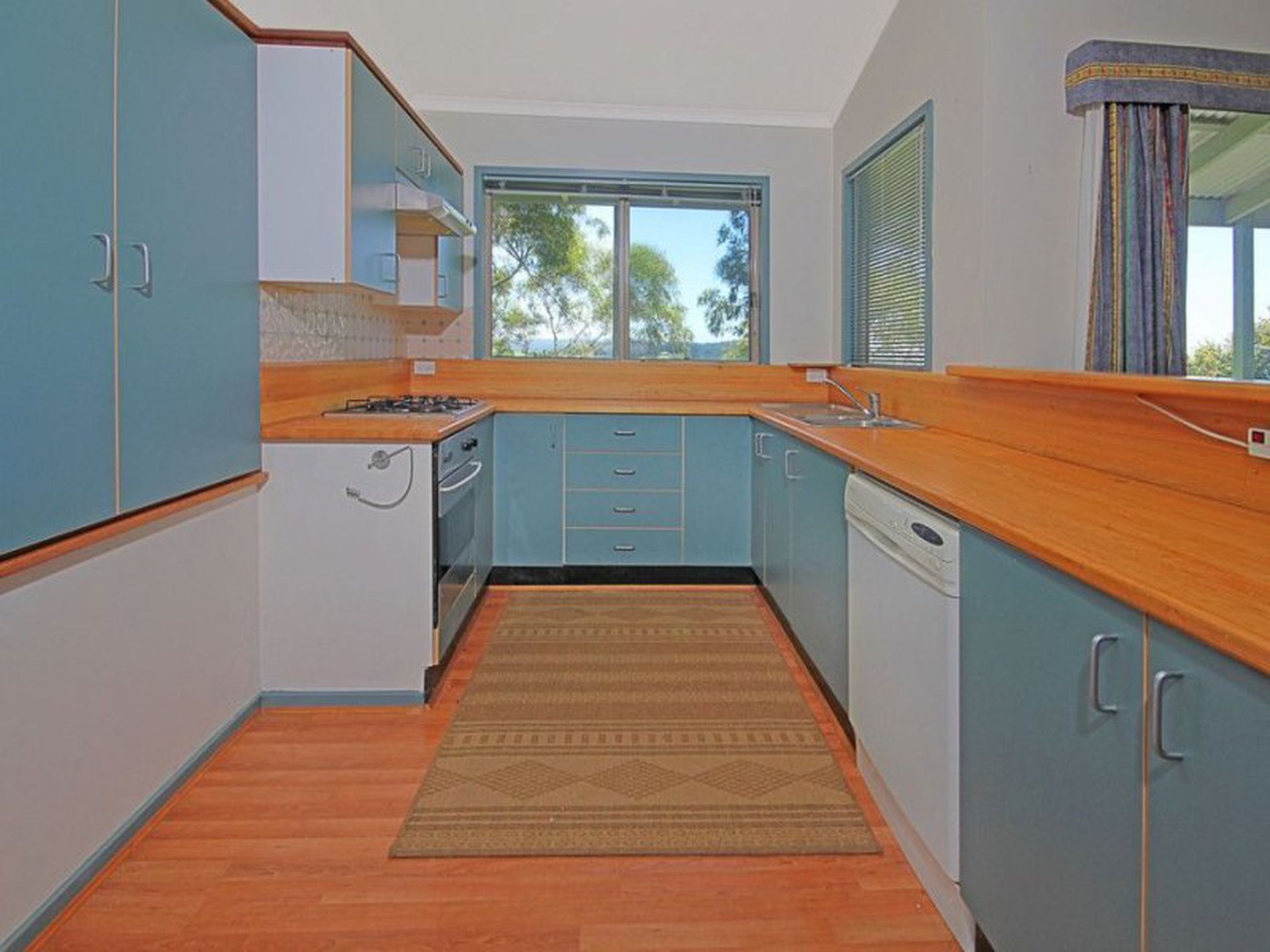 77 Garrads Lane, Milton