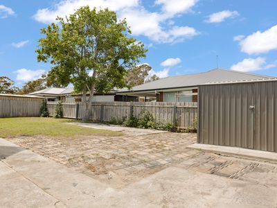 8 Hammond Avenue, George Town