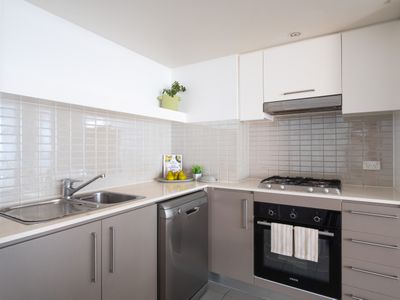 1363 / 56 Scarborough Street, Southport