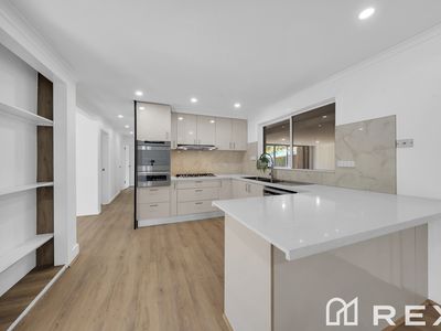 170 James Cook Drive, Endeavour Hills