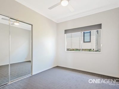 56 The Promenade, Springfield Lakes