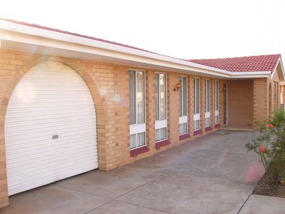 7 Collett Avenue, Netley