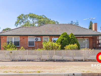 124 Woodford Road, Elizabeth North