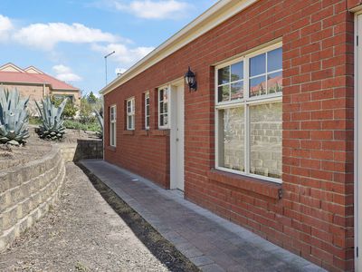 11 / 120 Westbury Road, South Launceston