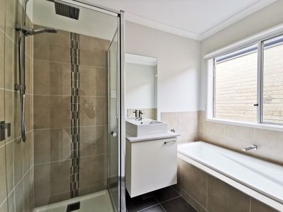 14 Beehive Drive, Williams Landing