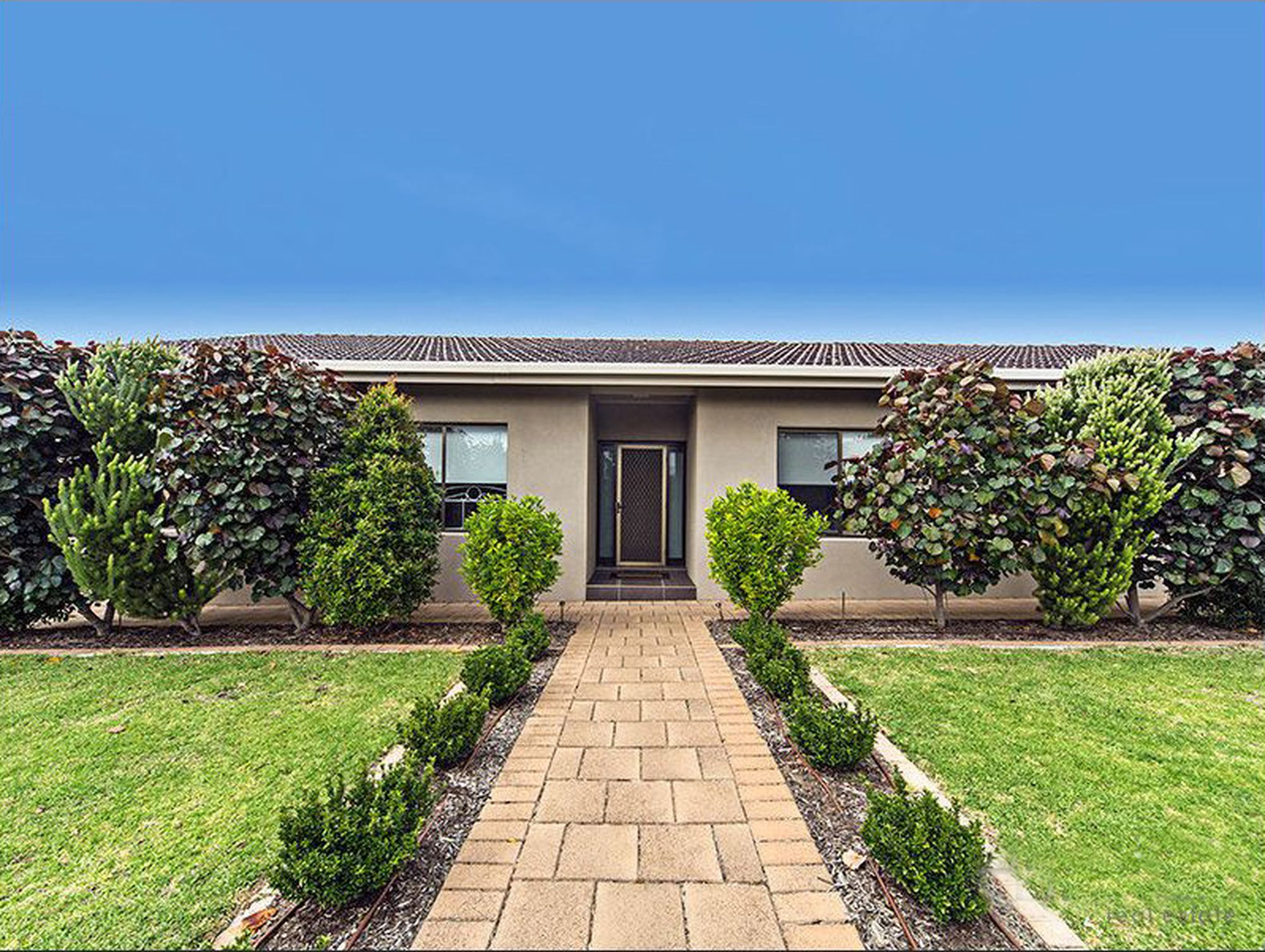 137 Stradbroke Road, Rostrevor