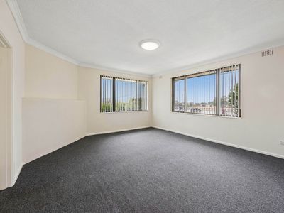 1 / 18 Southbar Road, Karabar