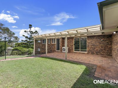 6 Arlington Court, Kawungan