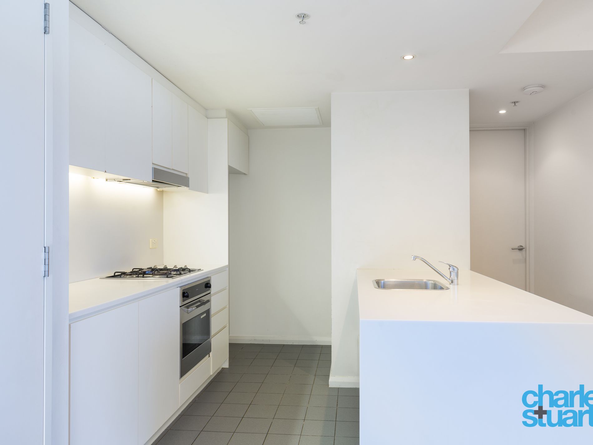 813 / 35 Shelley Street, Sydney