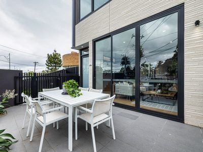 2G / 116 Glass Street, Essendon