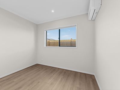 12 Huey Circuit, Cranbourne