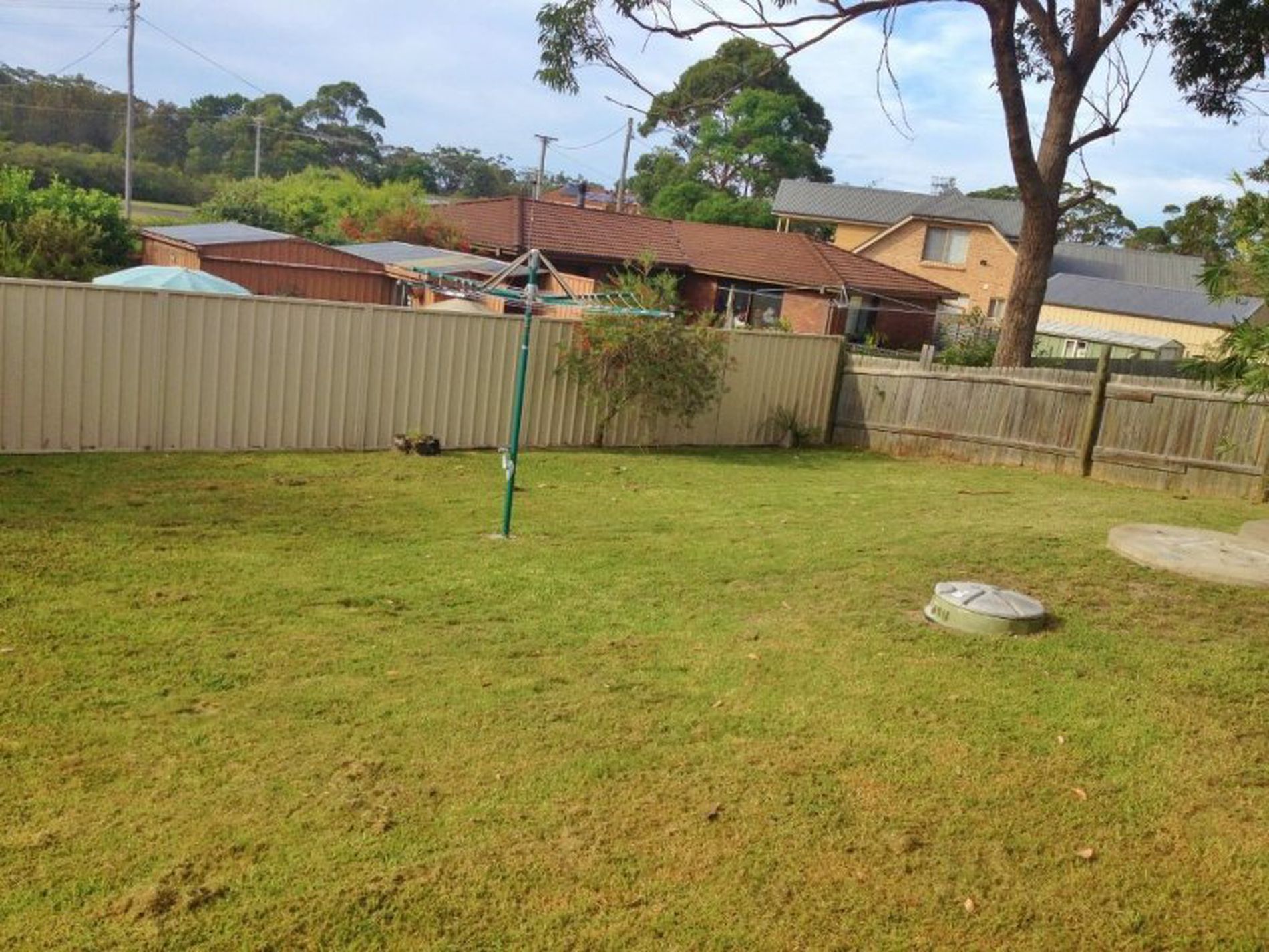 10 Torquay Drive, Lake Tabourie