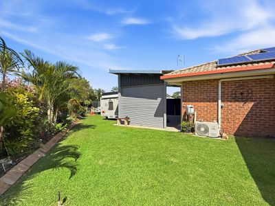 3 Moorhen Court, Eli Waters