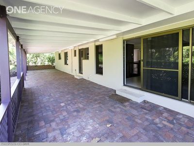 5 Seaview Court, Dundowran