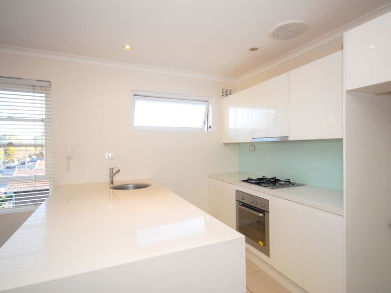 5 / 114 Croydon Road, Croydon