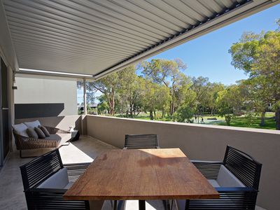 15 Alumni Terrace, Churchlands