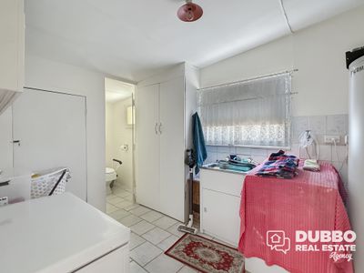 24 Wellington Street, Geurie