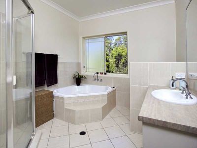 36 Diamantina Circle Riverside Estate, Karalee