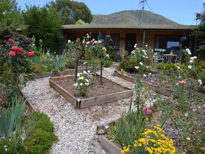 11 Cooper Street , Tawonga