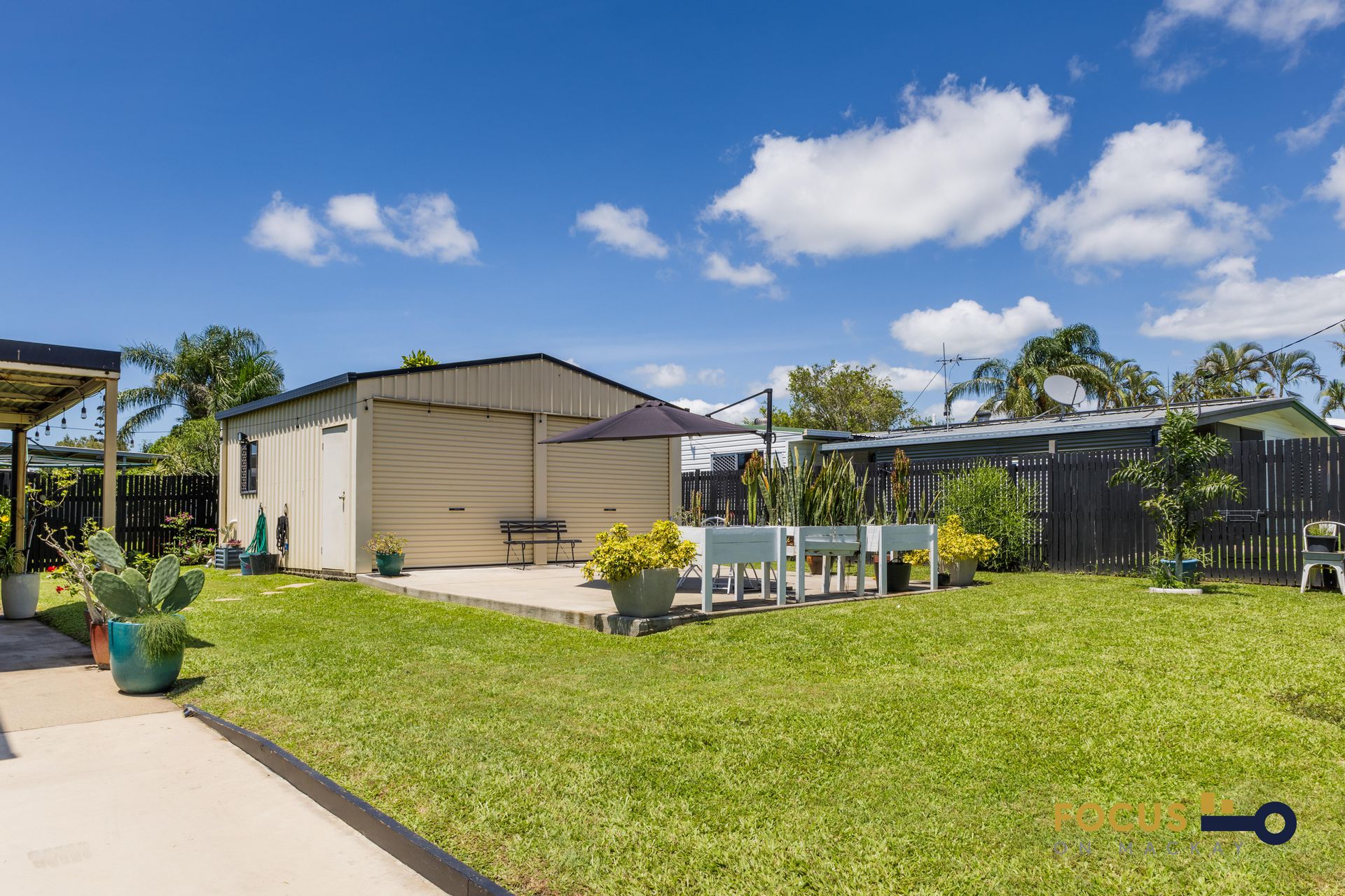 1 Holmes Drive, Beaconsfield