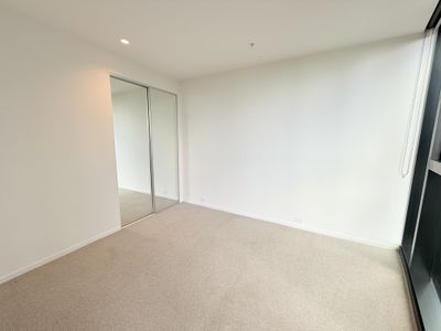 3510 / 18 Hoff Boulevard, Southbank