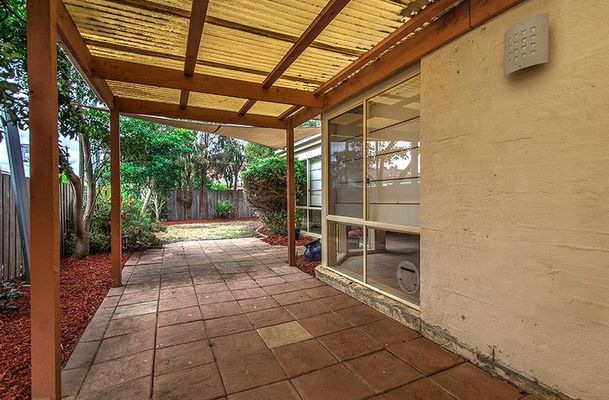 5 Petre Court, Roxburgh Park
