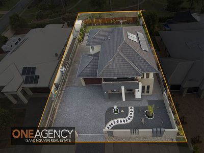 4 Conlan Court, Augustine Heights