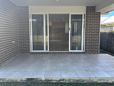 25 Oxbow Crescent, Lawnton