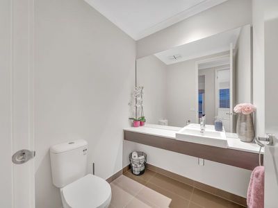 8 Kamala Road, Clyde North