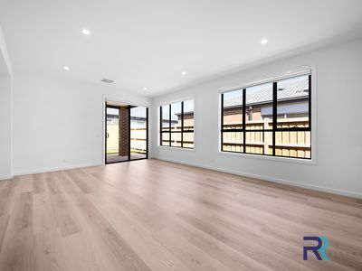 16 Whippet , Tarneit