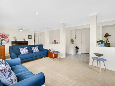 13 Hillsborough Close, Robina
