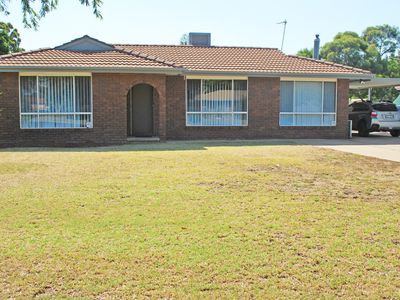 9 Bellbird Way, Dubbo