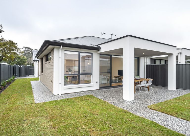 38 Ashbourne Avenue, Kingswood