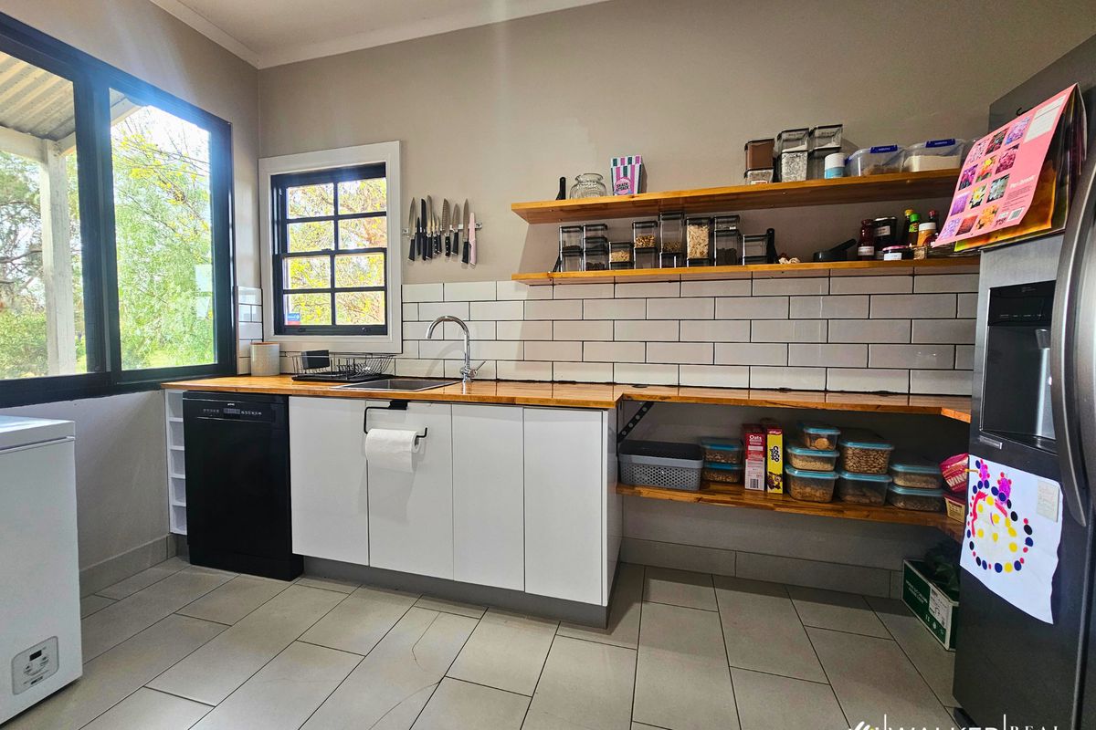 3297 Graham Road, Nanneella