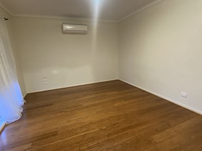 16 Flemming Avenue, Burnside