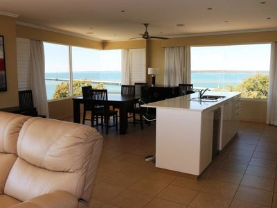 501 / 569 The Esplanade, Urangan