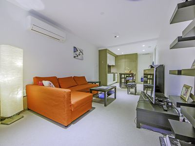 417 / 74 Queens Road, Melbourne