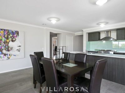 15 Kombi Road, Leopold