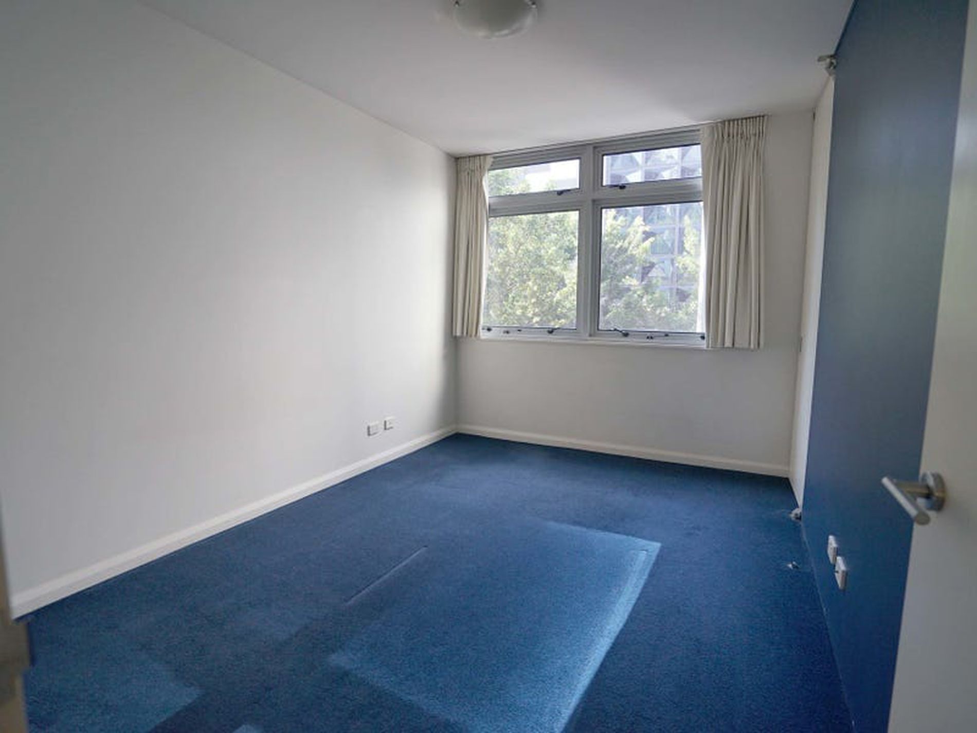 311 / 35 Shelley Street, Sydney