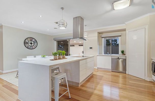 83 Sandover Drive, Roxburgh Park