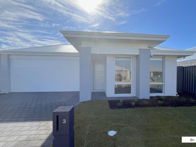 3 Brumlow Way, Lakelands