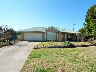 12 Collins Street, Merriwa