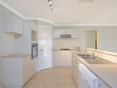 38 Geoffrey Stokes Parade, Kalgoorlie