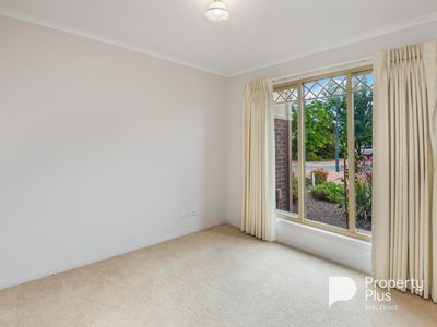 18 Windsor Gardens, Kangaroo Flat