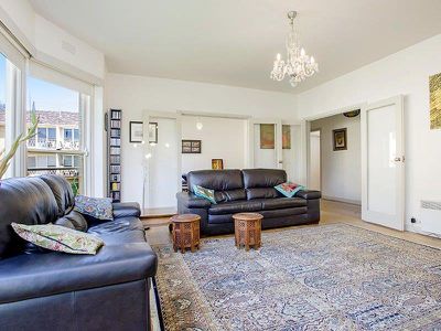 16 / 49A Kensington Road, South Yarra