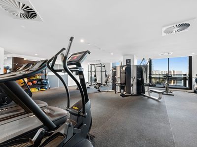 911 / 915 Collins Street, Docklands