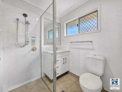 27 Turner Avenue, Atherton