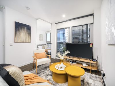 3908 / 38 Rose Lane, Melbourne